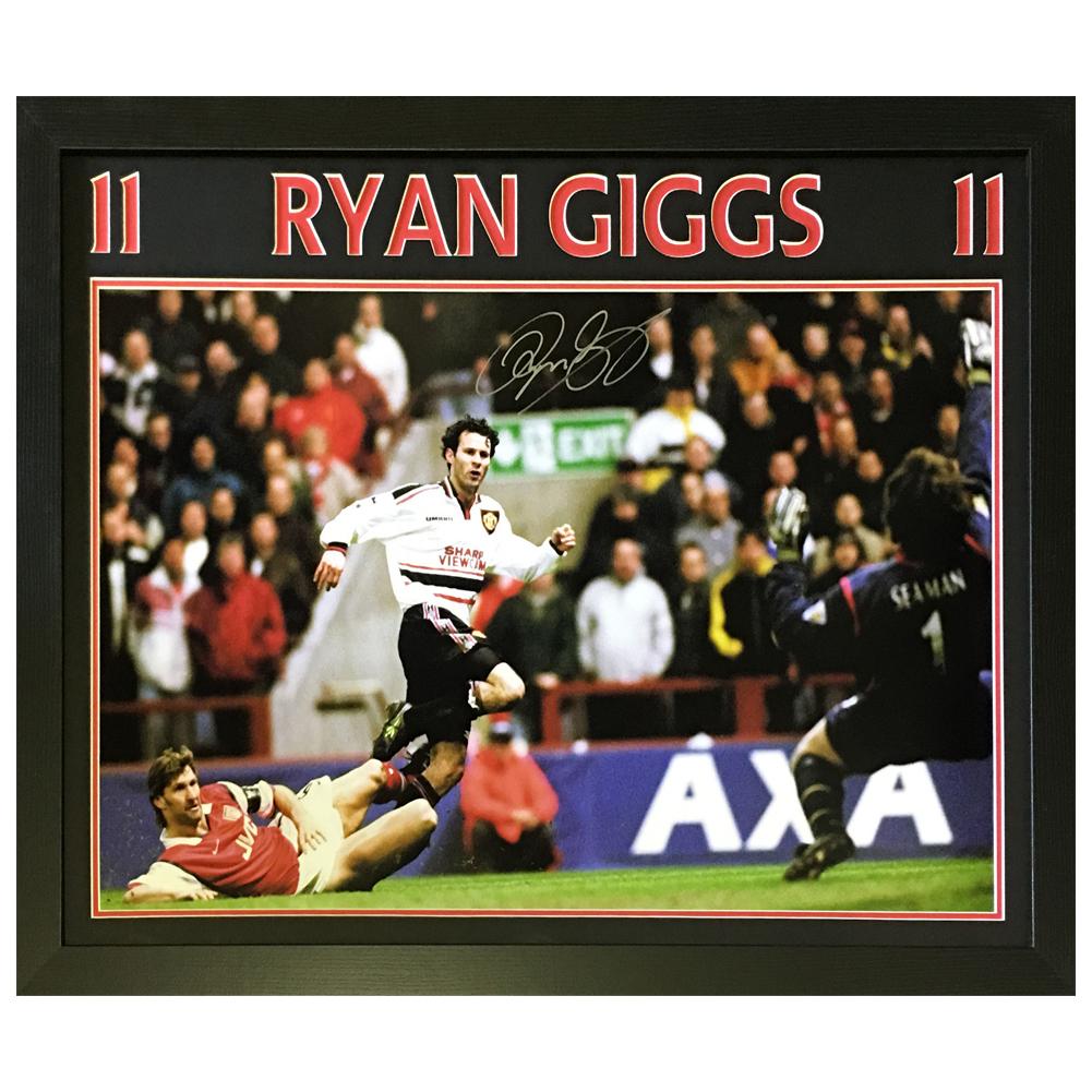 Official Manchester United FC Giggs Signed Framed Print