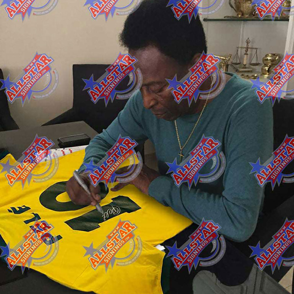 Official Brasil 1970 Pele Signed Shirt