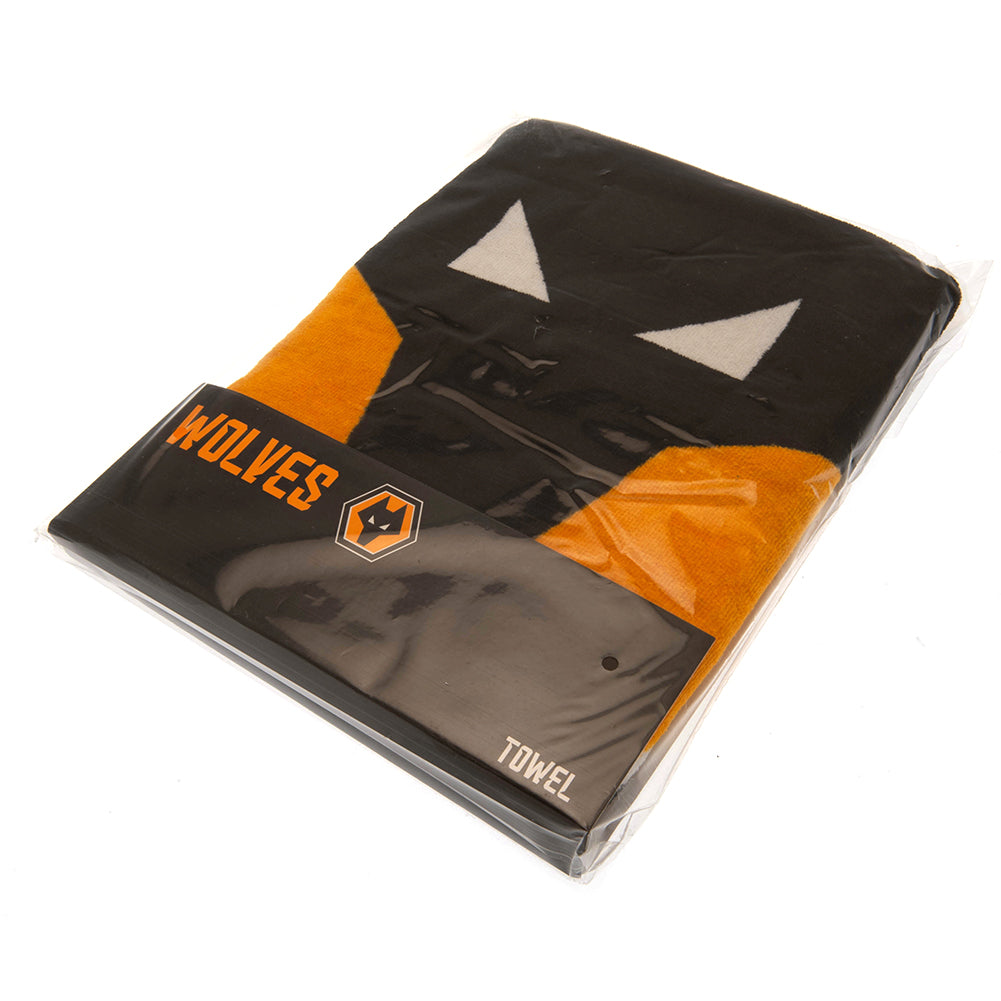 Official Wolverhampton Wanderers FC Pulse Towel