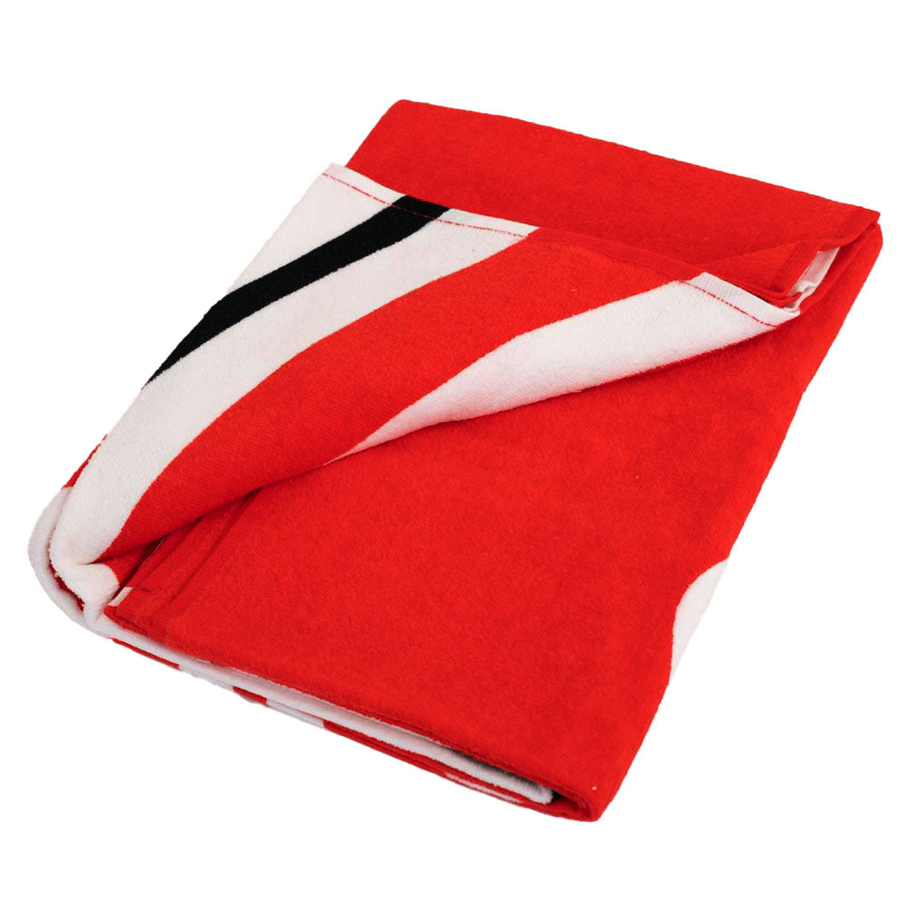 Official Nottingham Forest FC Pulse Towel