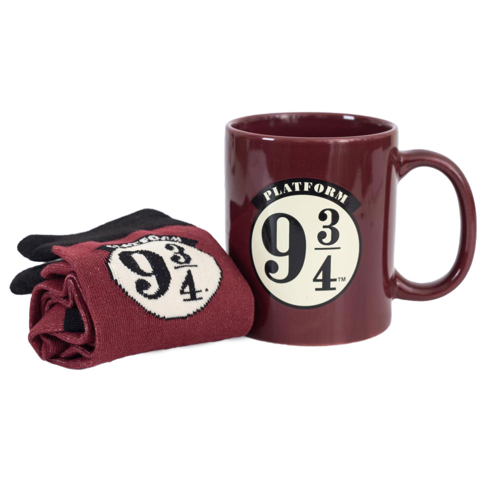 Official Harry Potter 9 & 3 Quarters Mug & Sock Set